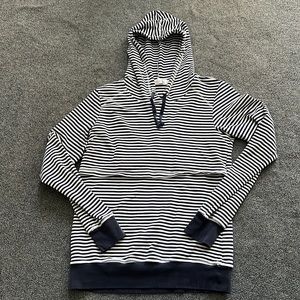 Latched Mama Nursing Hoodie size Large